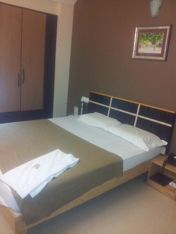 Hotel Srm Grands Chennai Quarto foto
